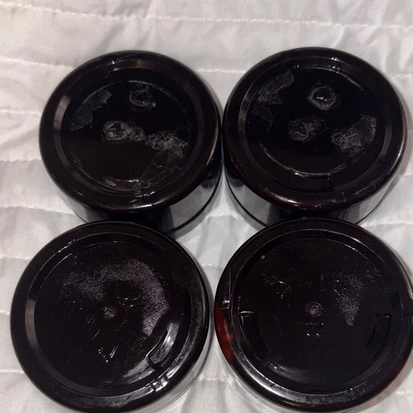 Defining Paste - Black and Red - Picture 4 of 6